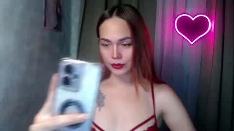 Snapshot of sweetsassyvv chatting on 12/16/25, 05:01 sweetsassyvv online show from 12/16/25, 05:01