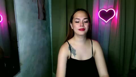 Snapshot of sweetsassyvv chatting on 01/15/26, 05:34 sweetsassyvv online show from 01/15/26, 05:34