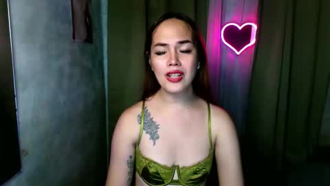 Snapshot of sweetsassyvv chatting on 01/17/26, 06:29 sweetsassyvv online show from 01/17/26, 06:29