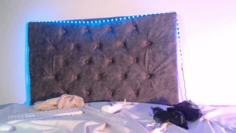 Sea online show from 04/15/26, 02:24