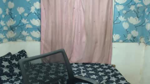 Snapshot of sweetsensation69xx chatting on 03/02/25, 02:32 Sweet online show from 03/02/25, 02:32