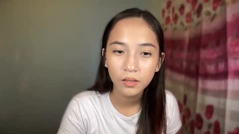 Mia online show from 11/30/25, 04:44