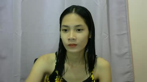 Mia online show from 12/19/24, 09:07