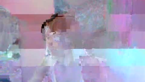 Mia online show from 05/12/26, 12:35