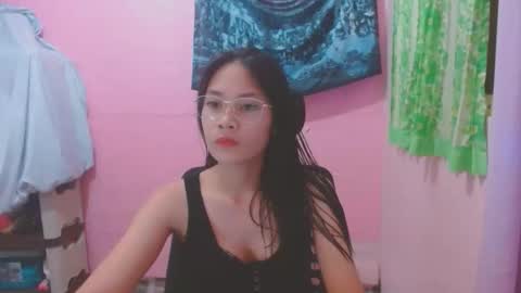 Mia online show from 05/14/26, 12:12