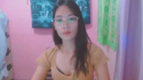 Mia online show from 06/02/26, 05:20