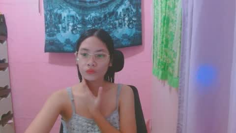 Snapshot of sweetsexygirl20 chatting on 07/01/26, 05:31 Mia online show from 07/01/26, 05:31