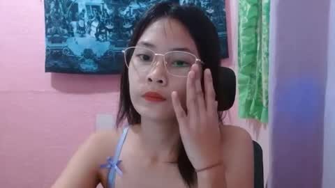 Snapshot of sweetsexygirl20 chatting on 07/23/26, 09:18 Mia online show from 07/23/26, 09:18