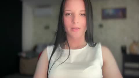 Snapshot of sweetshy99 chatting on 07/17/26, 08:24 Sweet Shy online show from 07/17/26, 08:24