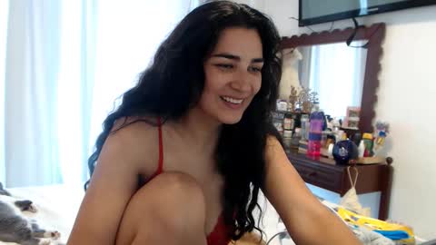 Dianis online show from 10/18/25, 04:30