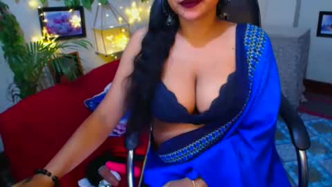 Snapshot of sweetsour18 chatting on 10/16/25, 03:02 SweetSour online show from 10/16/25, 03:02