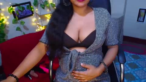 SweetSour online show from 12/19/25, 12:34