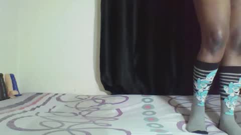 Snapshot of sweetsprincess8 chatting on 09/30/25, 03:33 sweetsprincess8 online show from 09/30/25, 03:33