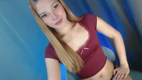 Snapshot of sweetstacy_18 chatting on 05/05/26, 12:40 Chella online show from 05/05/26, 12:40