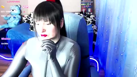 Snapshot of sweetsunnymila chatting on 12/19/24, 11:18 HelloI amShy Charming Mila-Nice to meet you and Welcome I am not a nude model  Sometimes a smile is all that we need online show from 12/19/24, 11:18