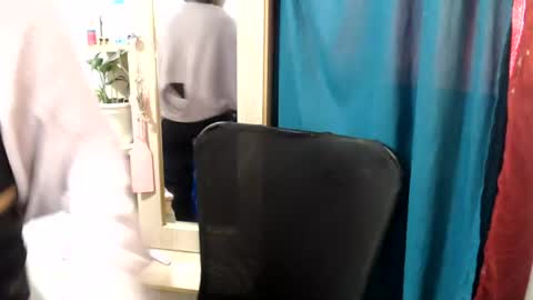 Snapshot of sweett_candy1 chatting on 07/19/26, 03:05 sweett_candy1 online show from 07/19/26, 03:05