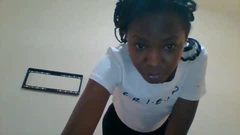 sweett_kimmie online show from 04/05/26, 05:37