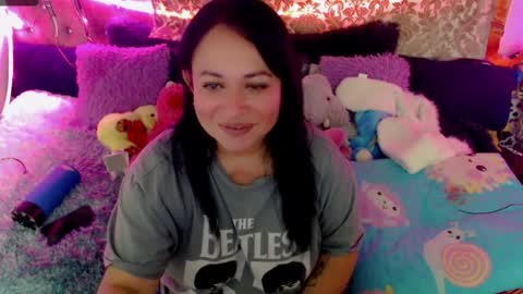 martina online show from 04/01/26, 04:24