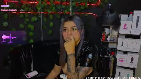 Molly -  INDEPENDENT MODEL online show from 09/20/25, 07:53