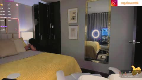 Snapshot of sweett_shinexx chatting on 01/14/25, 08:31 angel online show from 01/14/25, 08:31