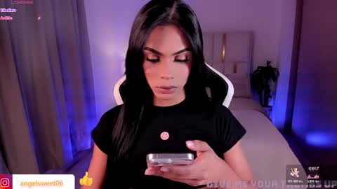 angel online show from 06/09/26, 02:01