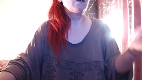Snapshot of sweettanne chatting on 05/17/26, 08:16 SweettAnne online show from 05/17/26, 08:16