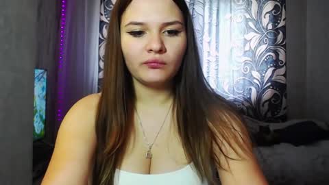 SweetTChloe online show from 05/13/26, 09:39