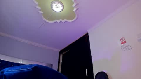 Snapshot of sweettdanielats chatting on 02/08/26, 01:09 DANIELA online show from 02/08/26, 01:09