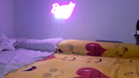 Maya online show from 03/01/25, 12:45