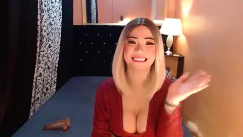 Ms trixiee online show from 10/01/25, 10:21