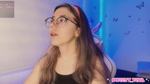 Veronica Independent Model online show from 10/13/25, 11:43