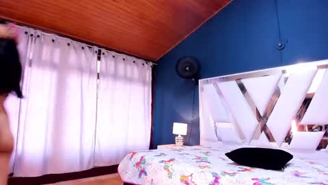 ALONDRA online show from 02/19/25, 09:36