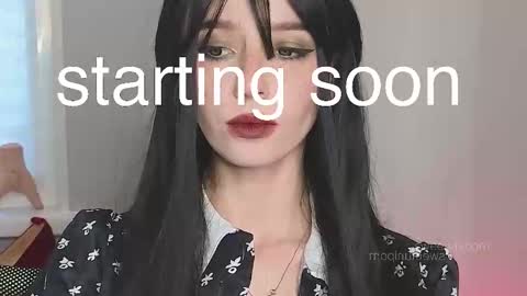 Elis  a little vacation Ill be here Saturday my schedules in bio online show from 10/03/25, 07:49