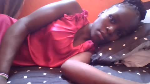 sweetvallerie online show from 03/17/26, 09:45