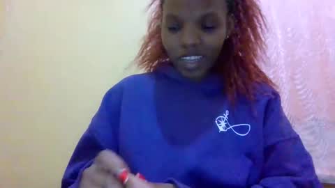 Snapshot of sweetwipe_africana14 chatting on 12/22/25, 08:06 Essy online show from 12/22/25, 08:06
