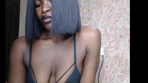 sweetxxboobsx online show from 09/22/25, 12:45