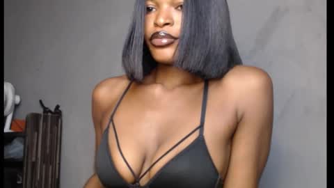 sweetxxboobsx online show from 03/05/26, 12:12