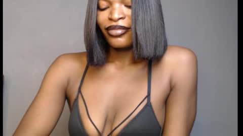 sweetxxboobsx online show from 03/27/26, 08:37