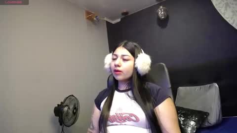 Snapshot of sweety_ashly chatting on 01/17/25, 11:38 Ashley 3 online show from 01/17/25, 11:38