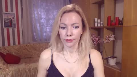 Sweety friend online show from 04/13/26, 03:45