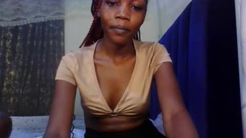 Vickky online show from 04/29/26, 06:14