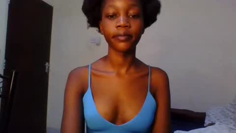 Vickky online show from 05/12/26, 06:10