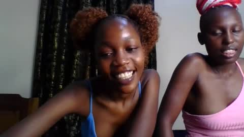 Vickky online show from 05/19/26, 01:56