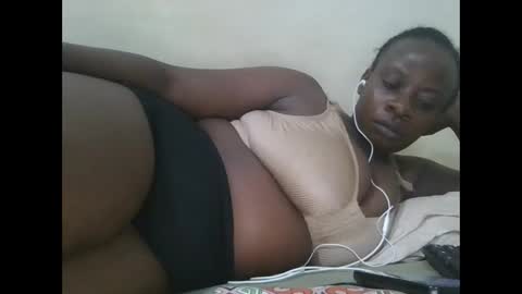 sweetyass25 online show from 09/09/25, 06:18