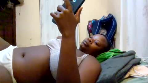 sweetyass25 online show from 07/16/26, 06:58