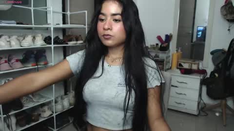 Snapshot of sweetyaya_ chatting on 06/06/26, 12:16 yaya online show from 06/06/26, 12:16