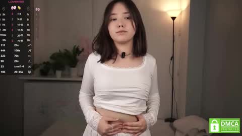 Astrid online show from 11/25/25, 07:08