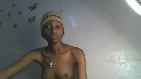 sweetypussy01 online show from 10/11/25, 06:39