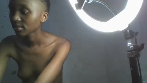 sweetypussy01 online show from 10/20/25, 06:52