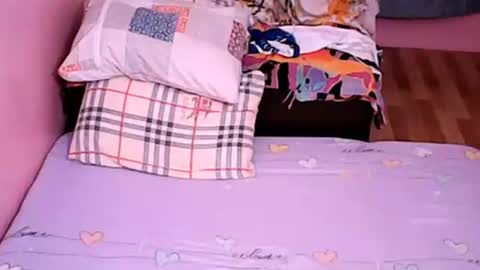 Sweetyummygirl online show from 12/17/25, 07:58